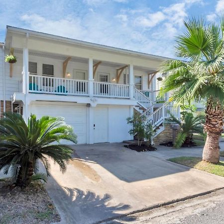 Galveston Studio - Sleeps 7 - Minutes To Beach !! Bagian luar foto