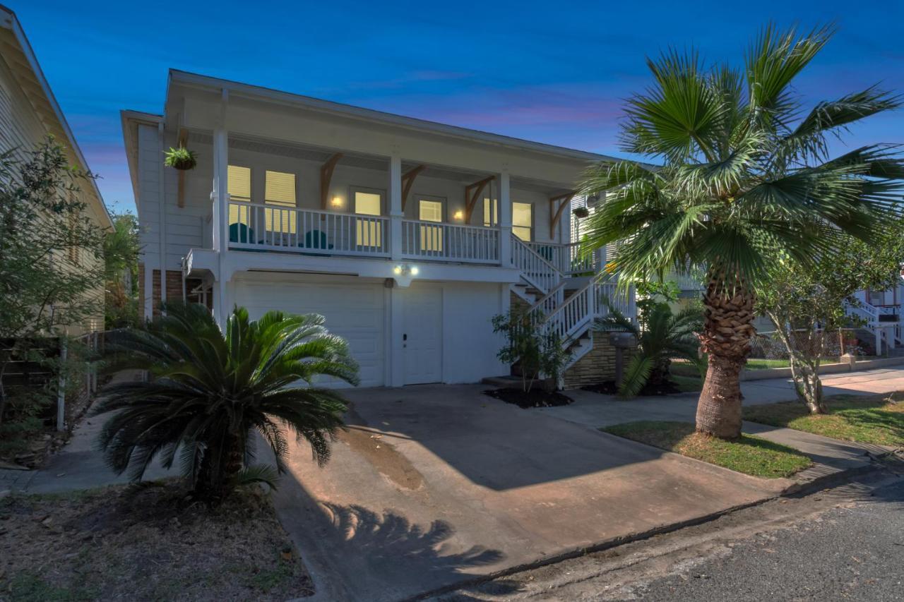 Galveston Studio - Sleeps 7 - Minutes To Beach !! Bagian luar foto